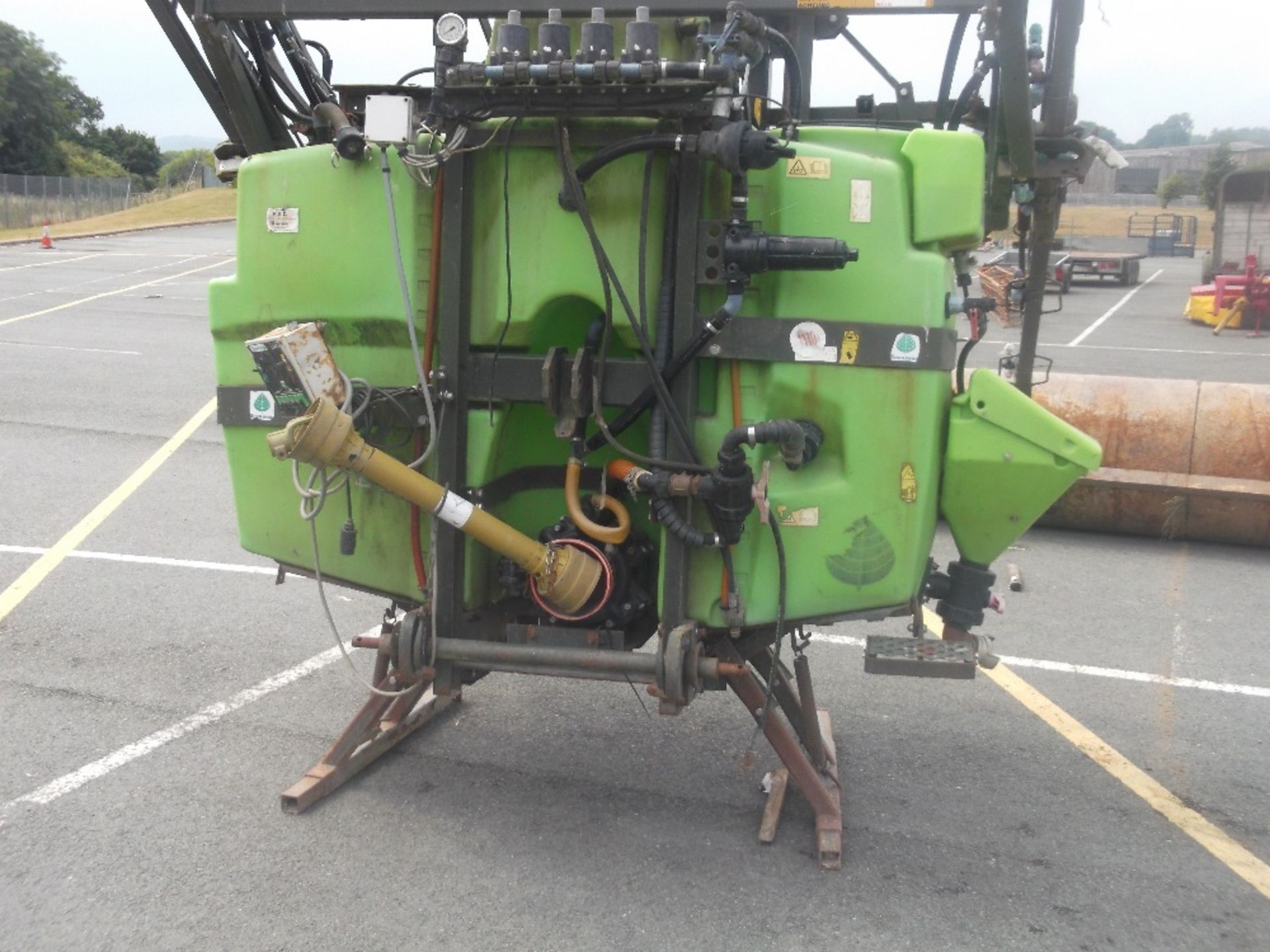 18M TECHNOMA HYDRAULIC FOLD CROP SPRAYER - Image 2 of 5