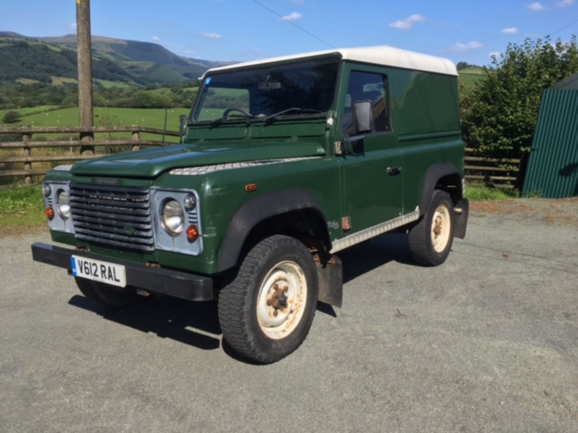 LAND ROVER DEFENDER 90 TD5 1999 V REG - Image 5 of 5