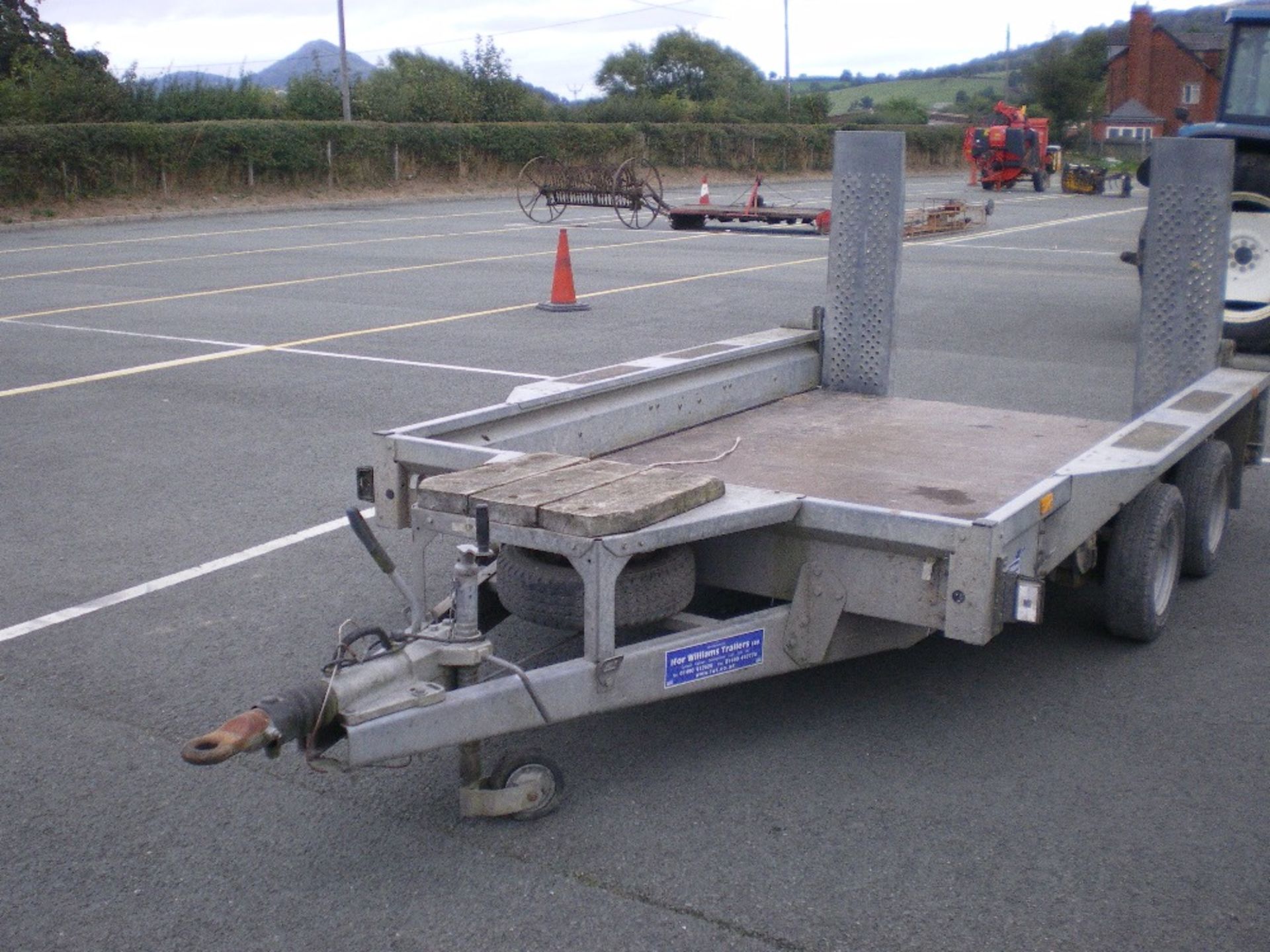 IFOR WILLIAMS 10FT LOW LOADER TRAILER