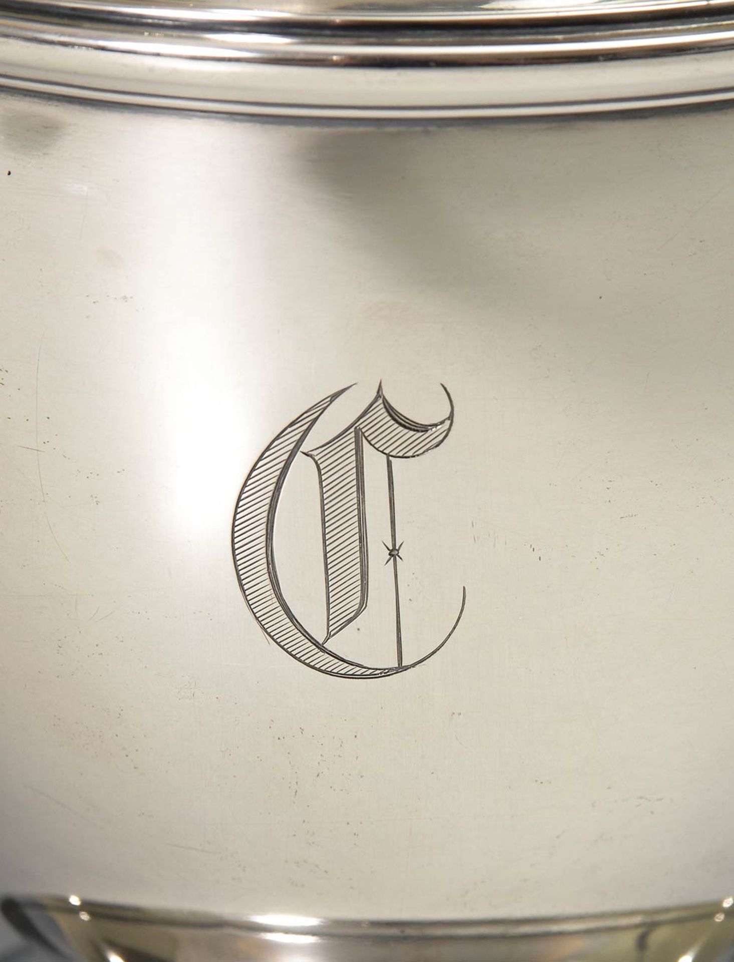 Silberne Wasserkanne. USA, 1925-1942. Firmenzeichen Concord Silver Co./ Sterling gepunzt, mit Angabe - Image 2 of 3