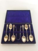 A boxed set of six attractive teaspoons. Birmingha