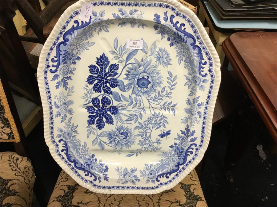 A large Spode turkey plate.