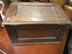 A mahogany sewing case and contents.