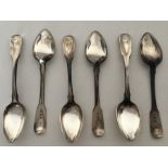 A set of six silver fiddle pattern teaspoons. Lond