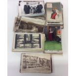 A quantity of old World War and other postcards. E