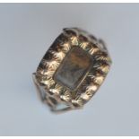 An Antique hair decorated mourning ring with wrigg