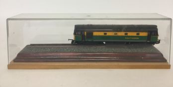 LIMA: An 00 gauge green and yellow Southern locomo