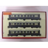 HORNBY: An 00 gauge boxed scale model set of Pullm