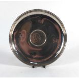 A modern miniature silver Armada-type dish inset with a Churchill crown, maker R&D, London 1989, d.