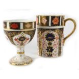 A Royal Crown Derby beaker decorated in the 'Old Imari' 1128 pattern, h.