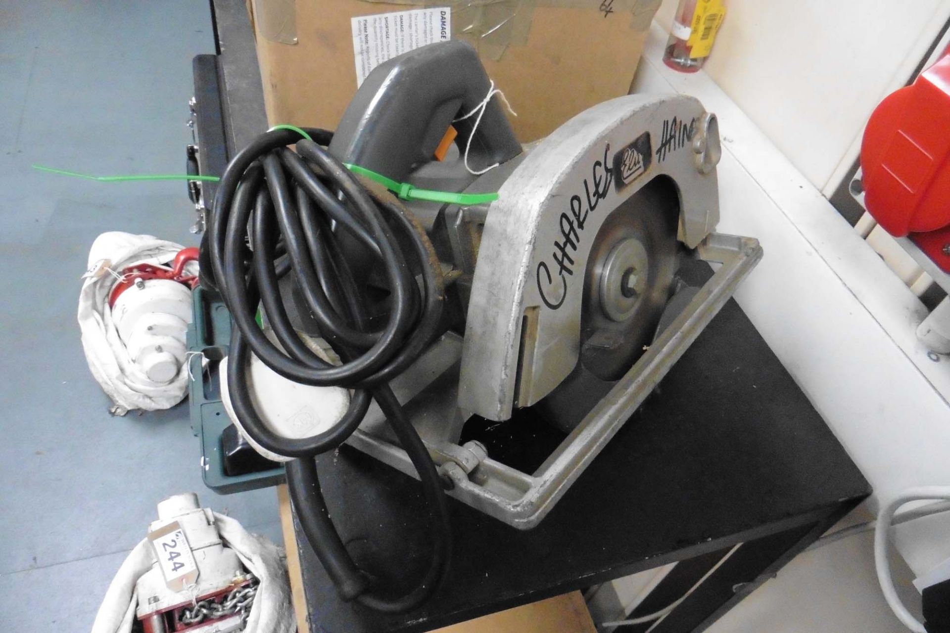 Elu 240v circular skill saw