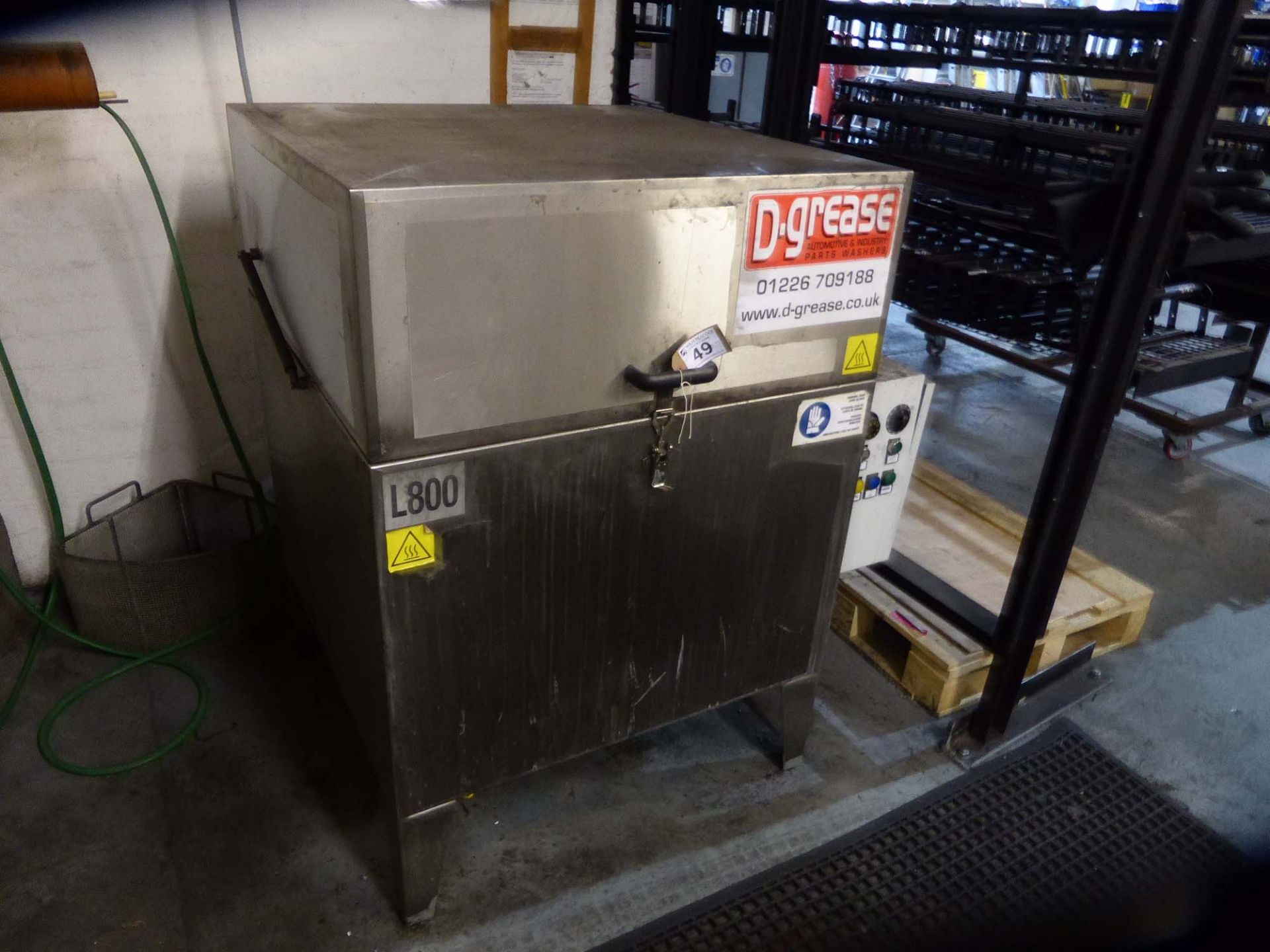 D-Grease hot wash model L800 parts washer with spare baskets, 3 phase (year approx 2014)