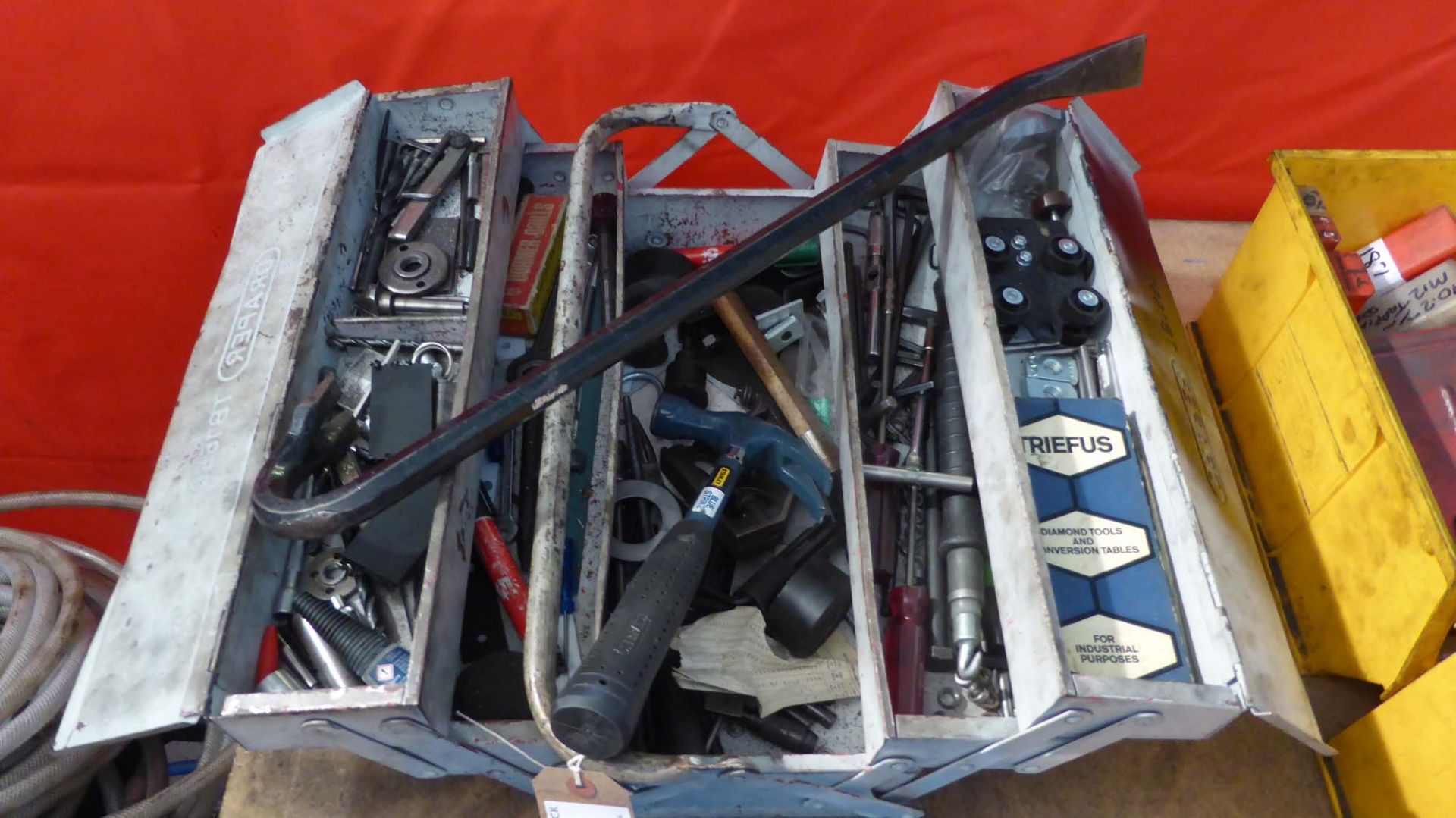 Draper expanding tool box and contents - Image 2 of 2