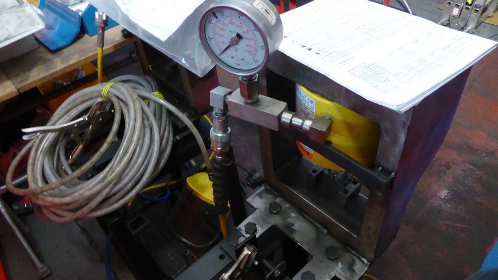 Specialist Enerpac 100 tonnes capacaity manual pneumatic crimping press with treadle control - Image 2 of 2