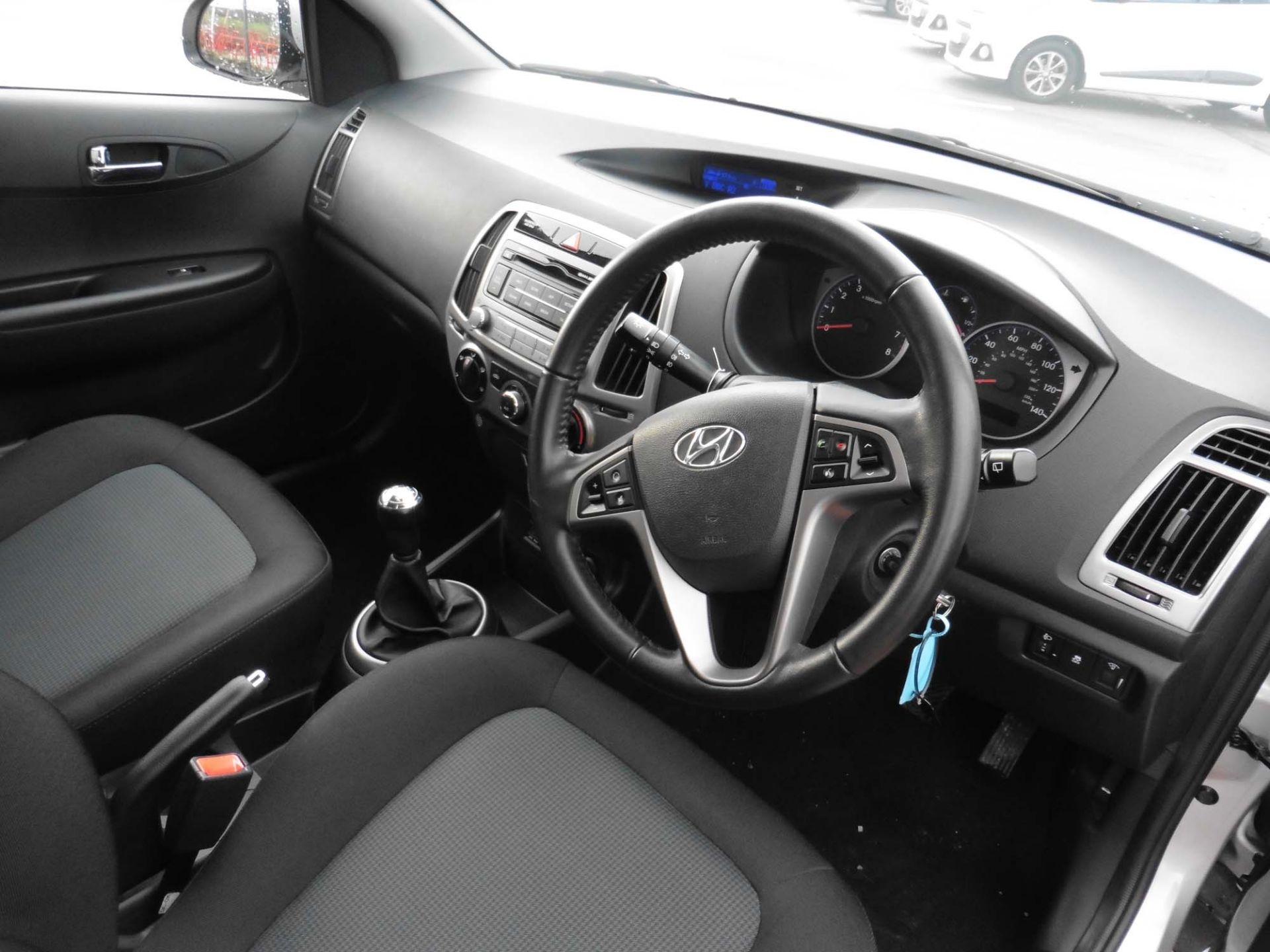 Hyundai i20 Active 1248cc 5 door hatchback Registration number: LL64 XJJ First Registered: 30.12. - Image 7 of 10