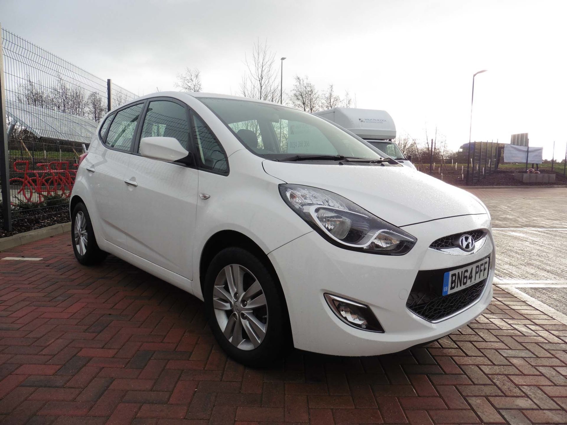 Hyundai ix20 Active 1396cc petrol MPV Registration number: BN64 PFF First Registered: 22.09.2014