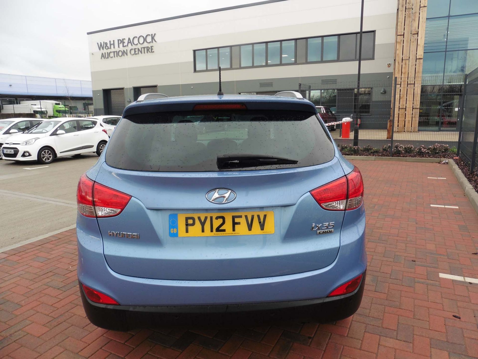 Hyundai ix35 Premium 2wd CRDI 1685cc diesel estate Registration number: PY12 FVV First Registered: - Image 5 of 9