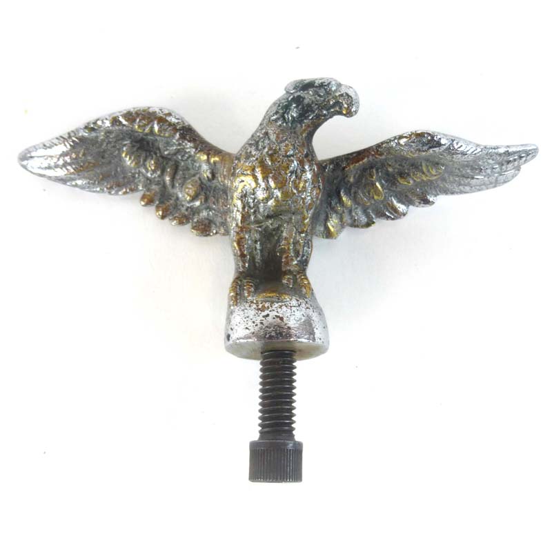 A Desmo plated car mascot in the form of an eagle with outstretched wings, w.