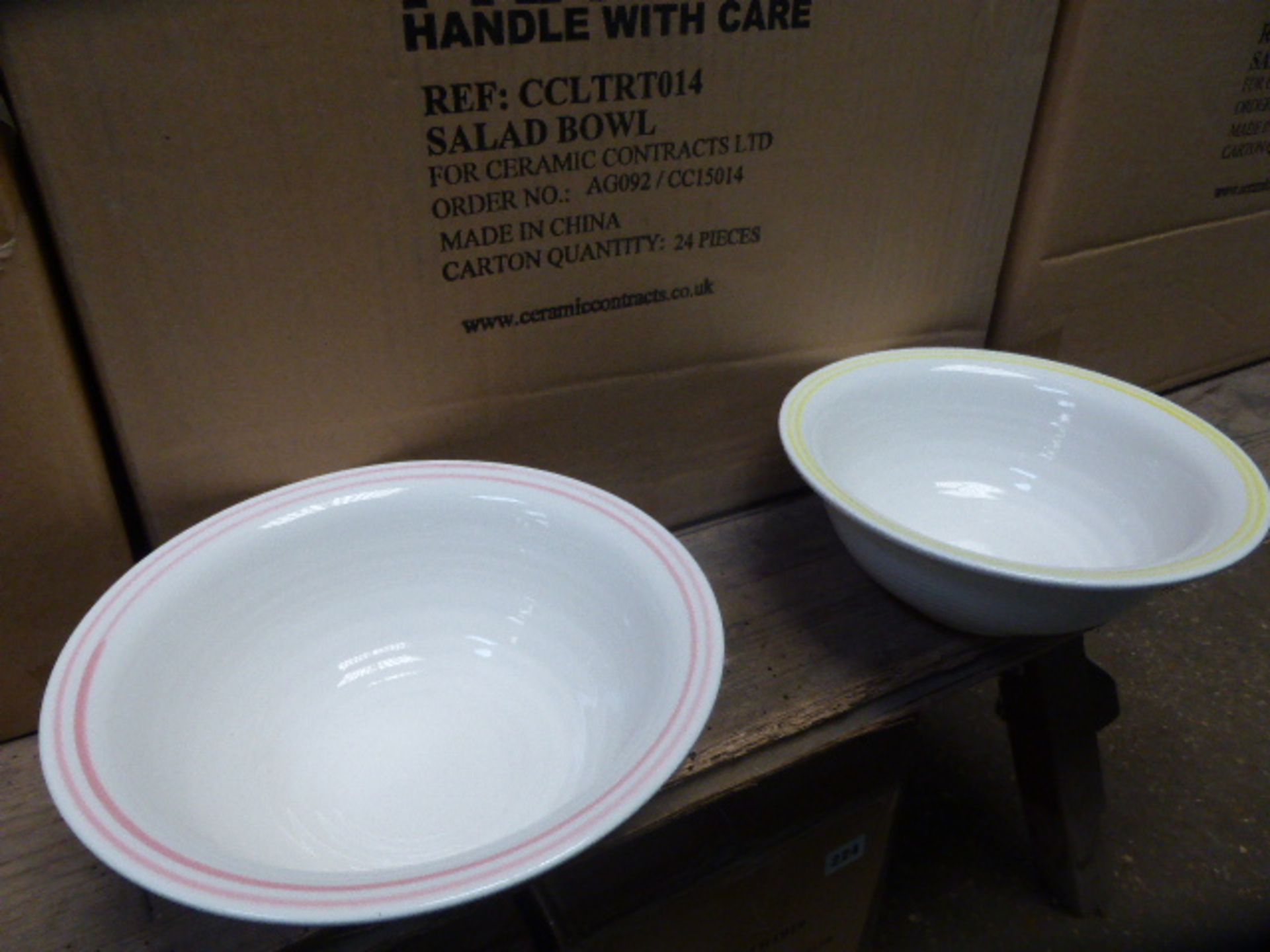 24 19cm salad bowls in white finish with multi coloured rims