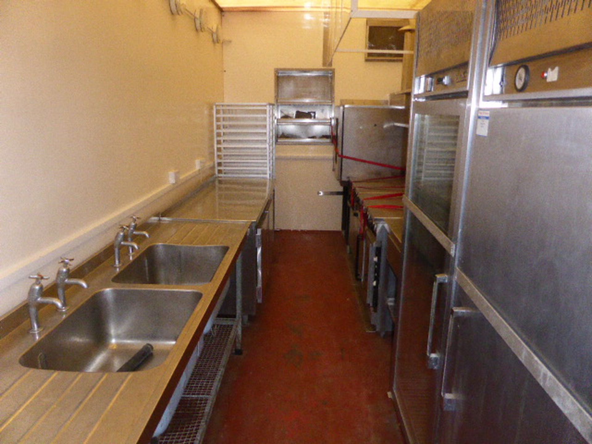 Large Mobile Catering Kitchen on Bateson triple axle chassis with double door floor to ceiling - Image 5 of 13