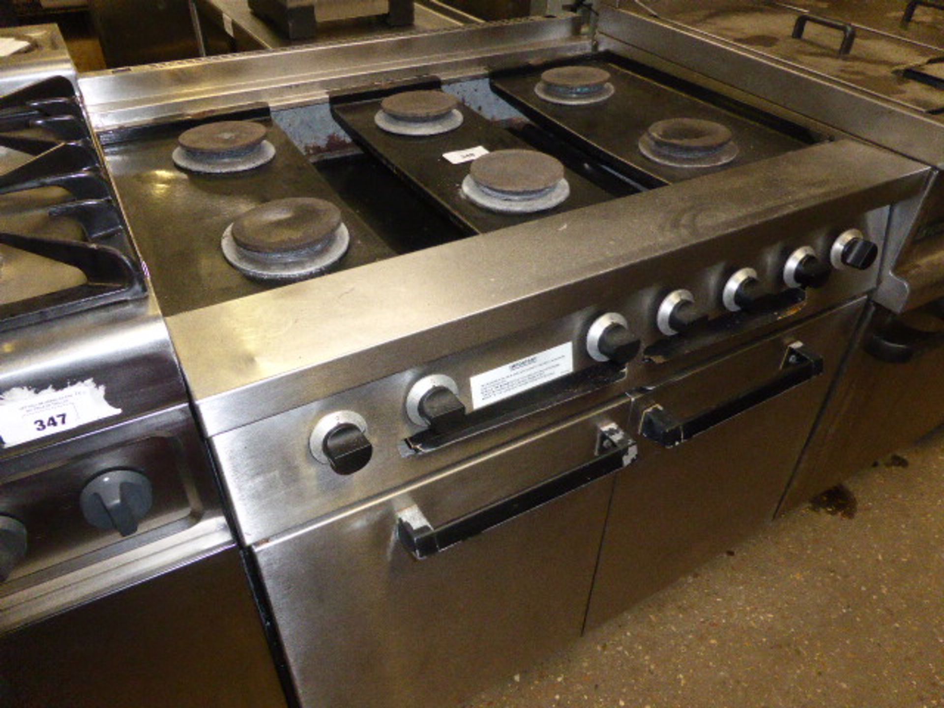 90cm Falcon gas 6 burner cooker with 2 door oven under (some parts to top)