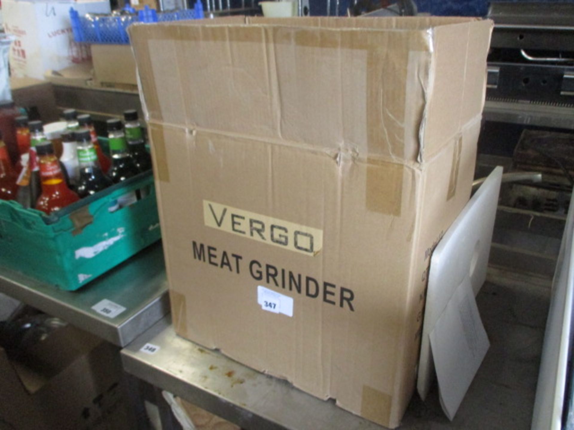 Vergo commercial meat grinder in carton