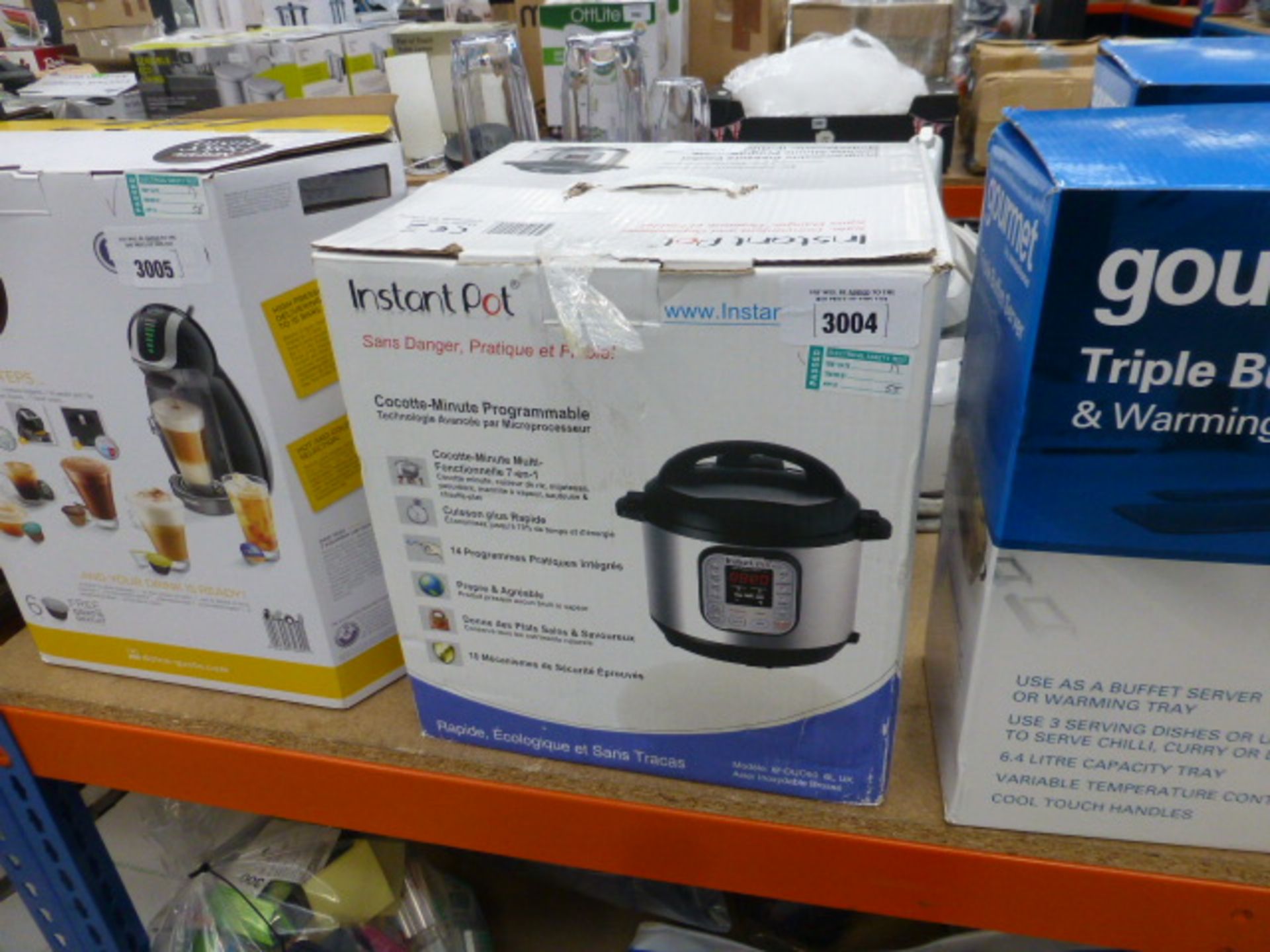 Boxed Instant pot programmable pressure cooker
