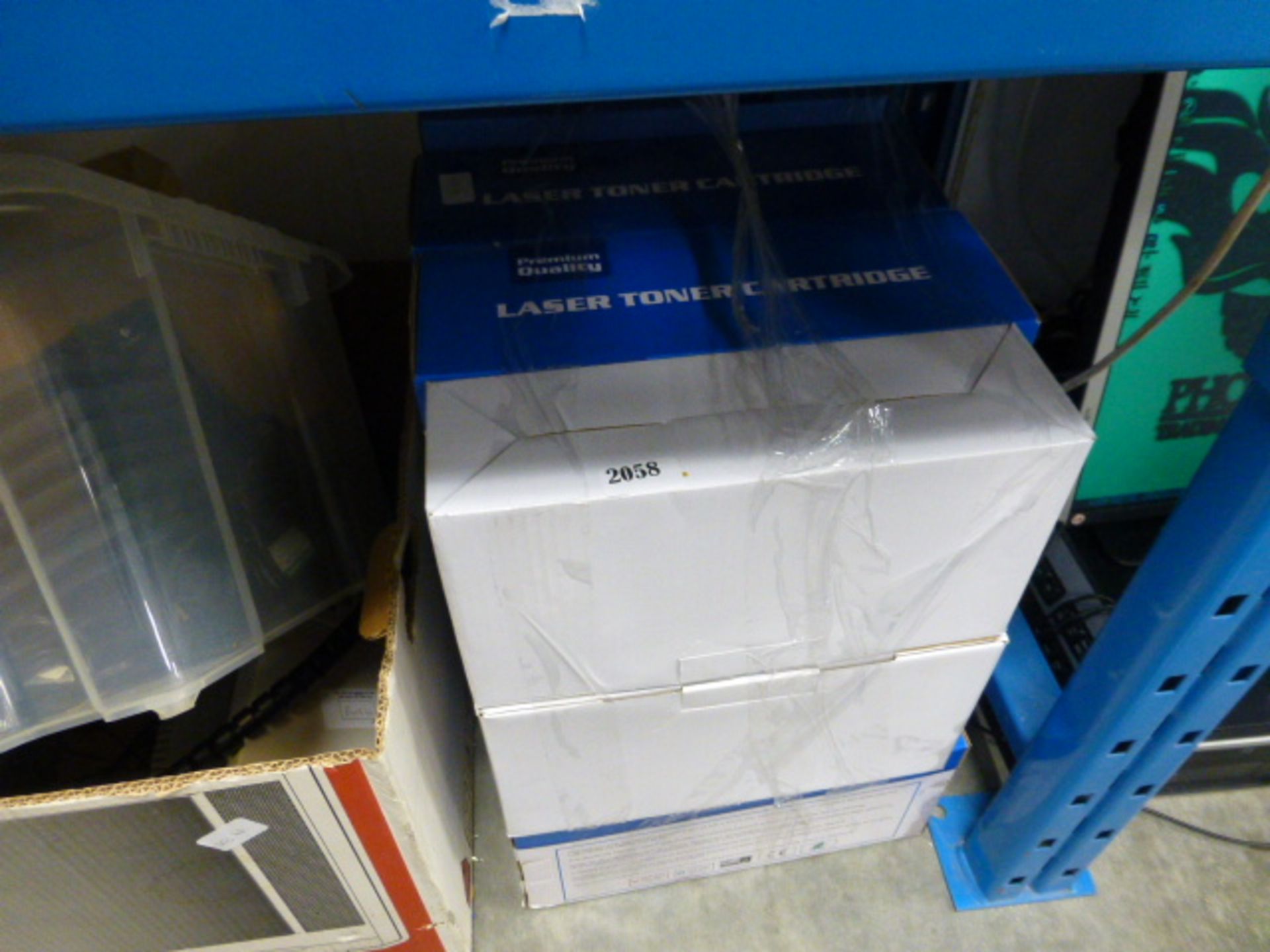 A selection lazer toner in boxes