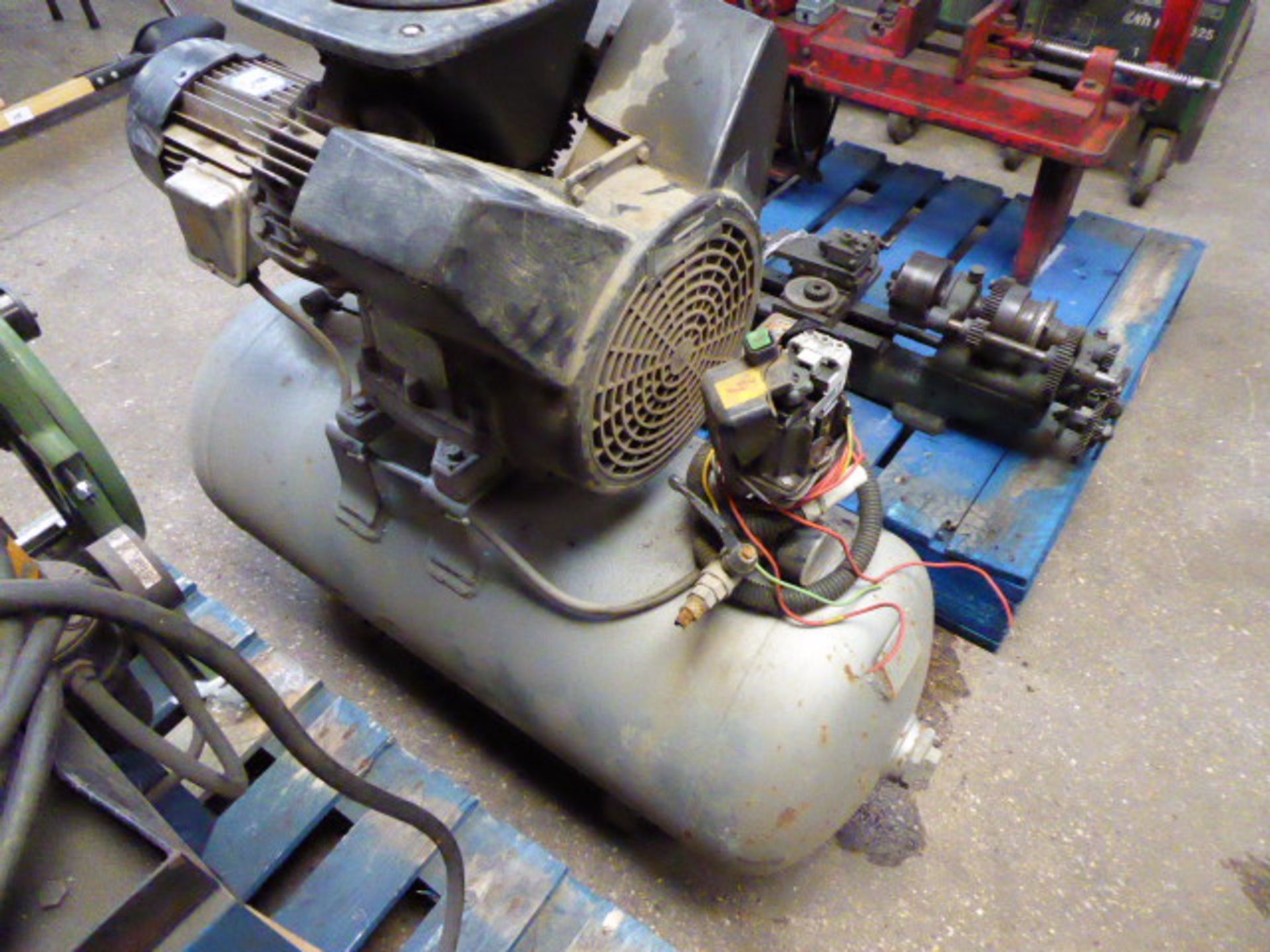 Atlas Copco receiver mount air compressor with tank - Image 2 of 2