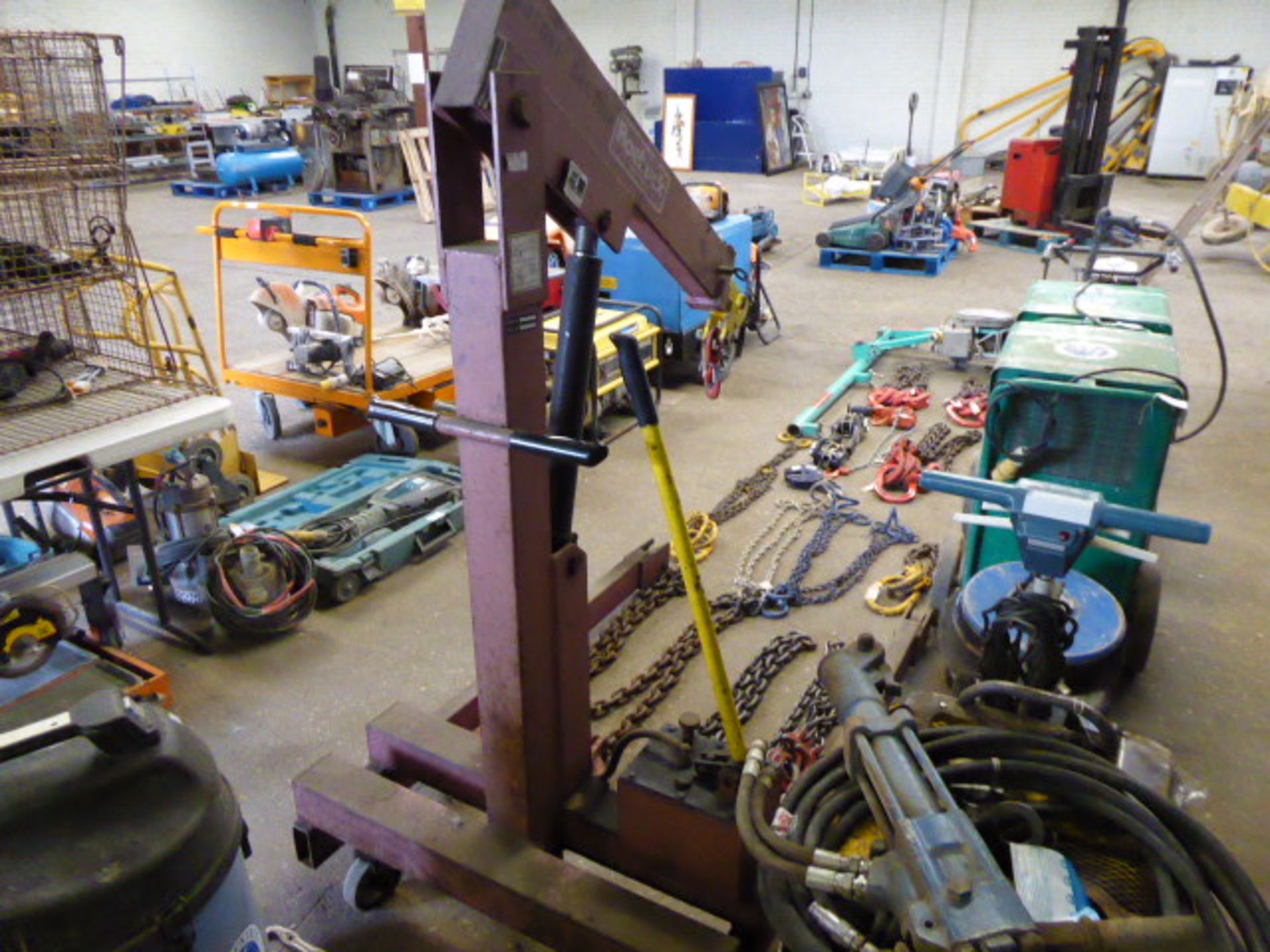 (61) Roebuck 1 ton garage floor crane - Image 2 of 2