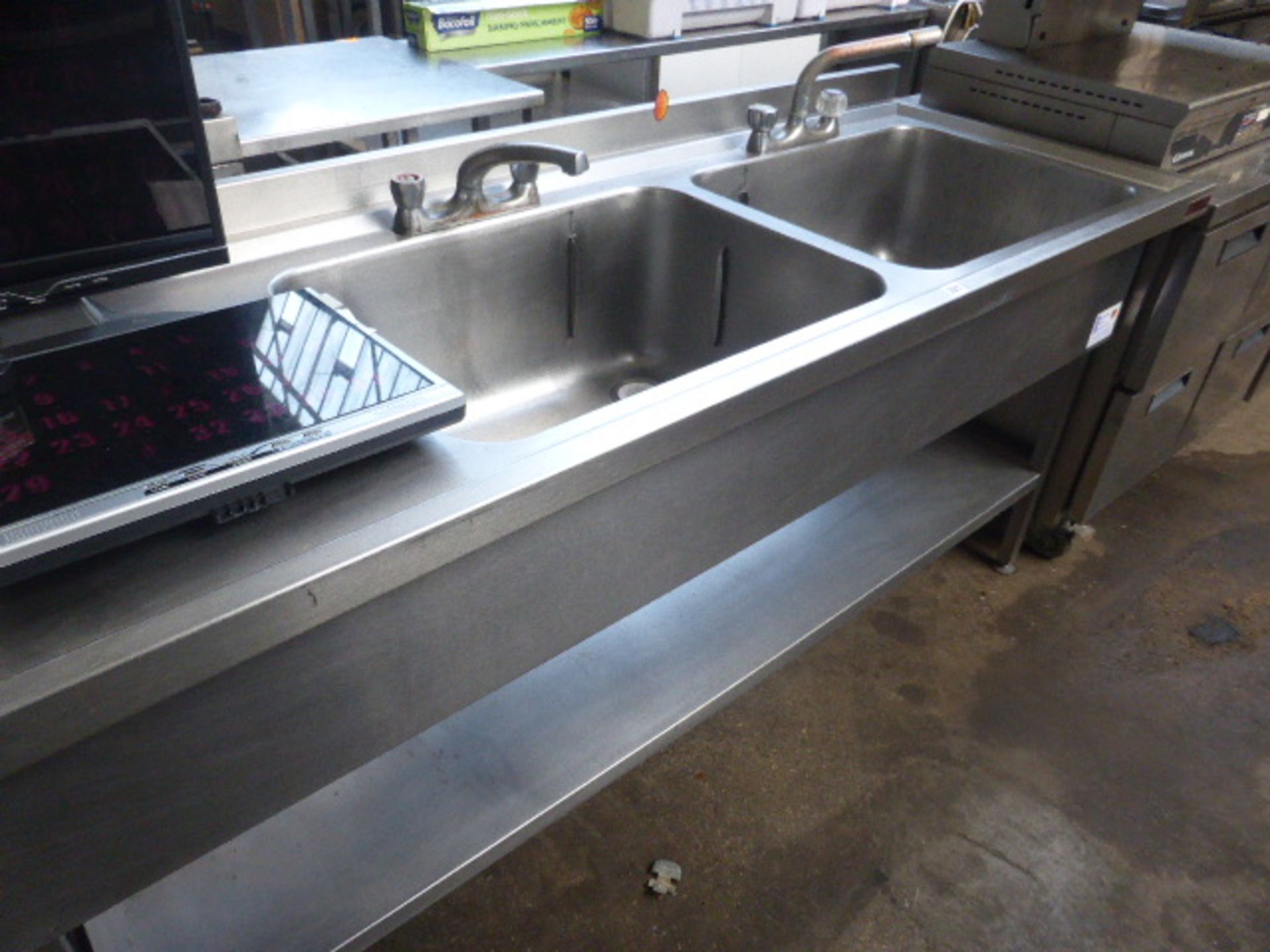 175cm stainless steel double bowl sink with tap set, draining board and shelf under