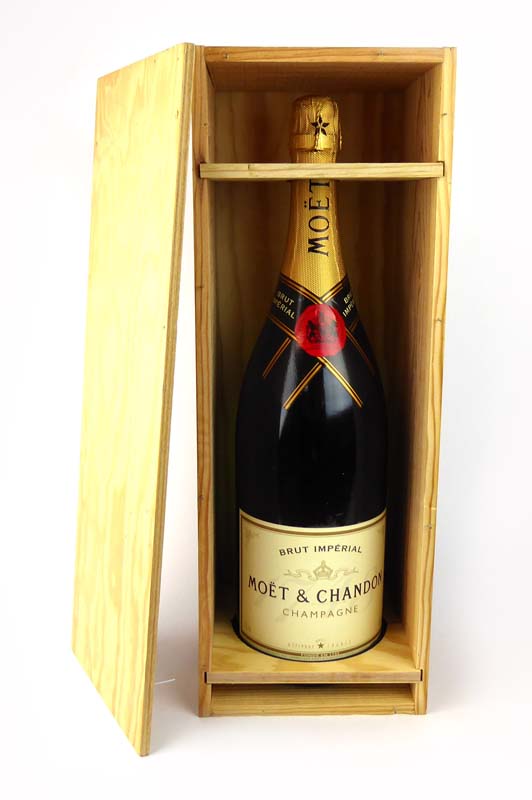 A Jeroboam of Moet & Chandon Brut Imperial Champagne with own wooden box 3 litre 12%