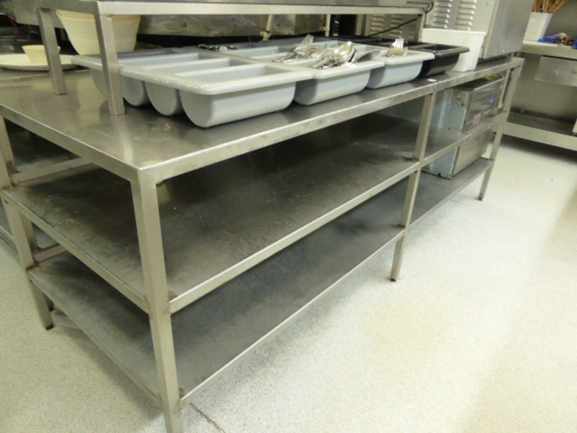 230cm stainless steel preparation table with 2 shelves under