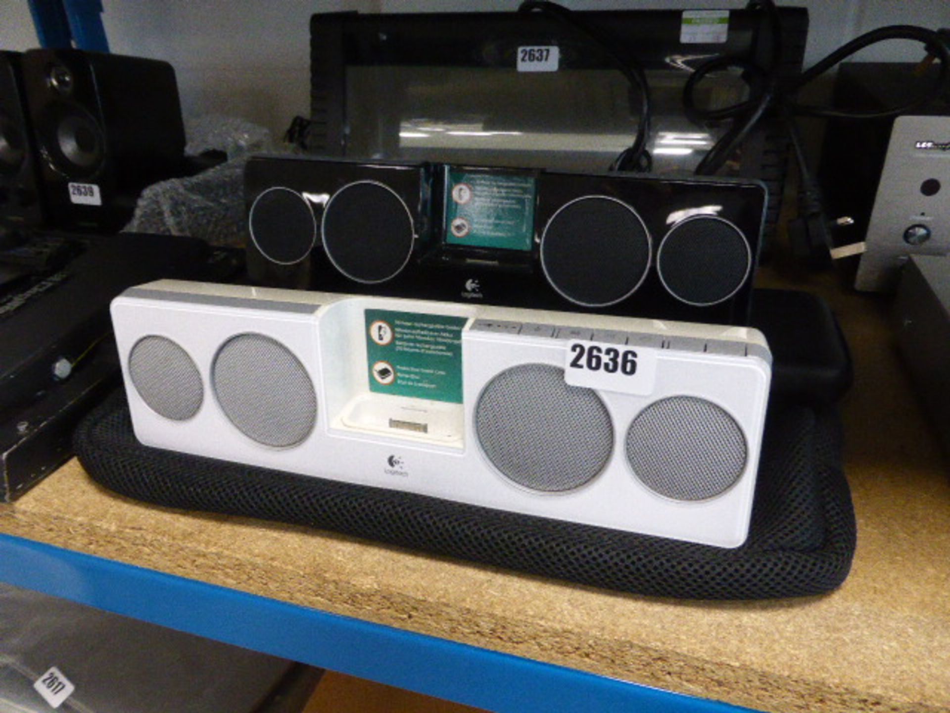 2 sets of Logitek classic iPod dock speakers