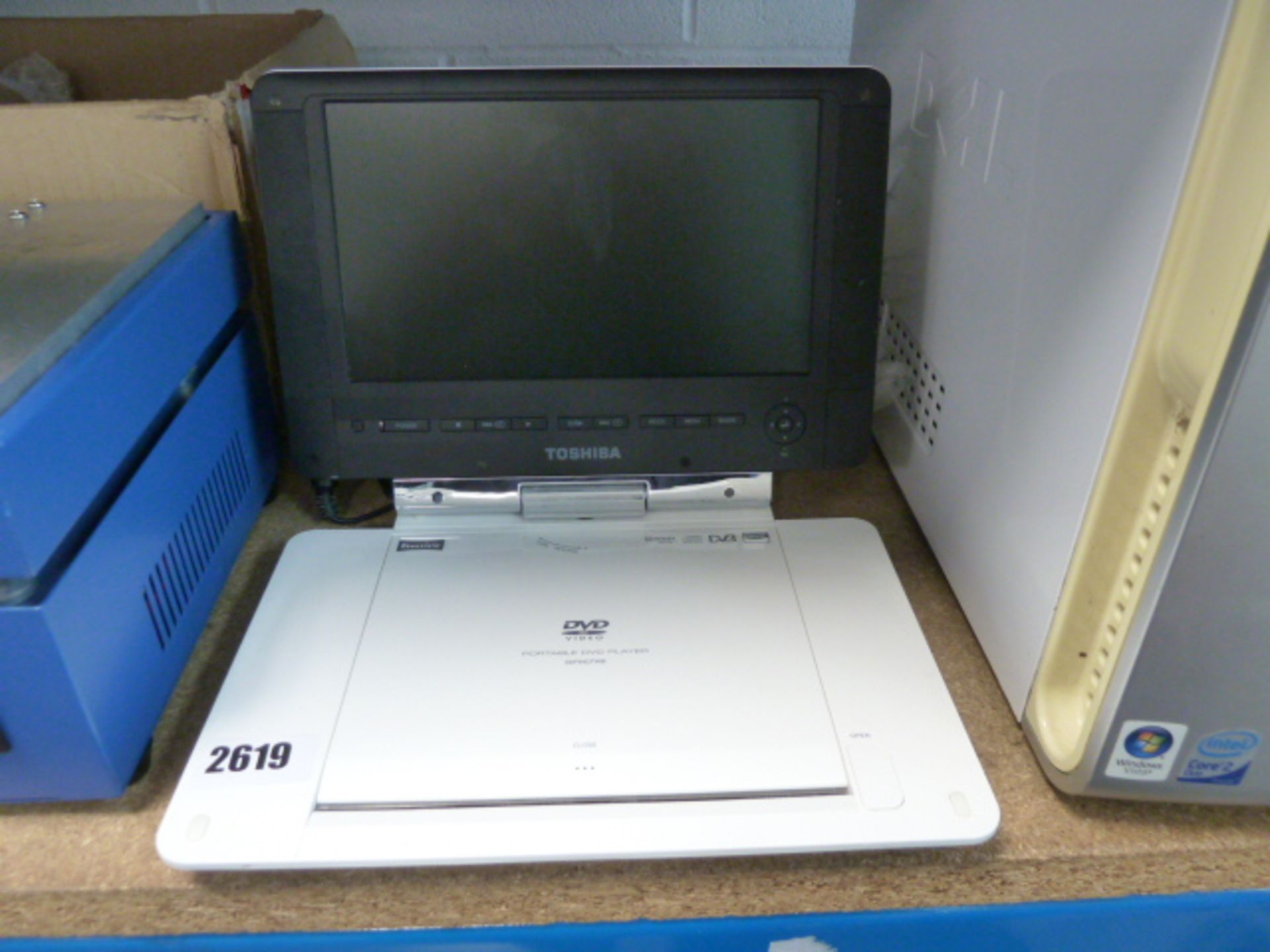 Toshiba portable DVD player with aerial, built in TV and power supply - Image 2 of 2