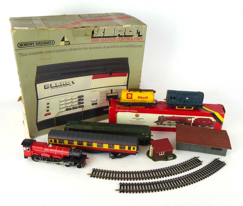 A mixed group of OO gauge items consisting: Hornby Railways R842 LMS class 5 loco, - Image 2 of 5