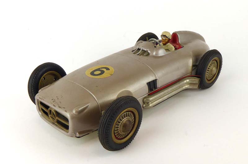 A West German battery operated tinplate Mercedes racing car, l. - Image 4 of 8