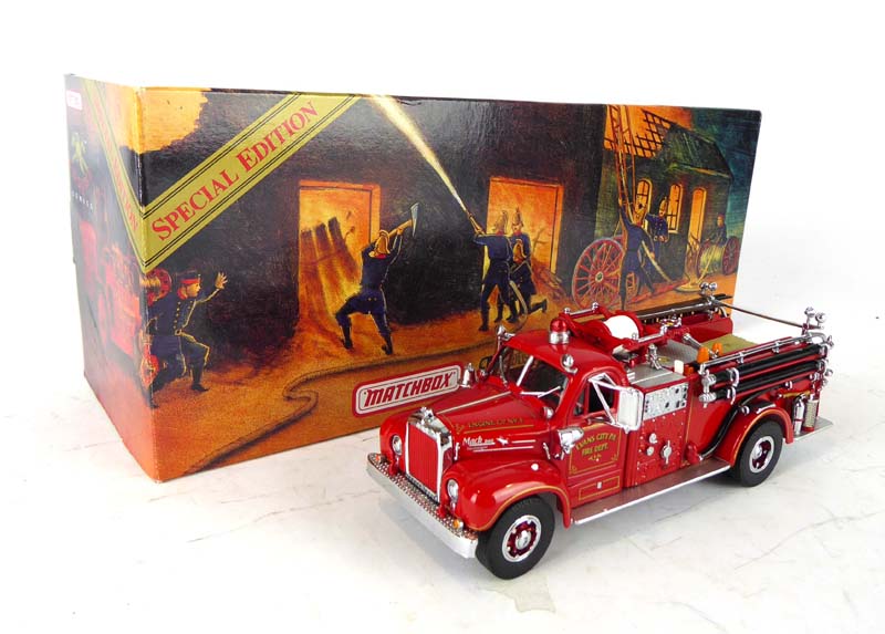 Thirty-two Matchbox Models of Yesteryear 'Fire Engine Series' models, - Image 3 of 4