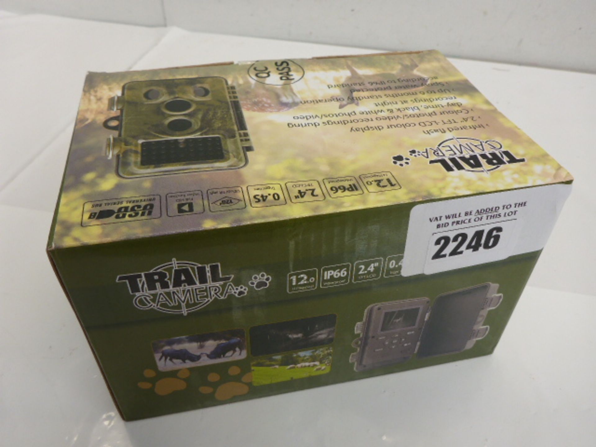 Boxed trail camera, ip66 weatherproof, 12 mega pixel.