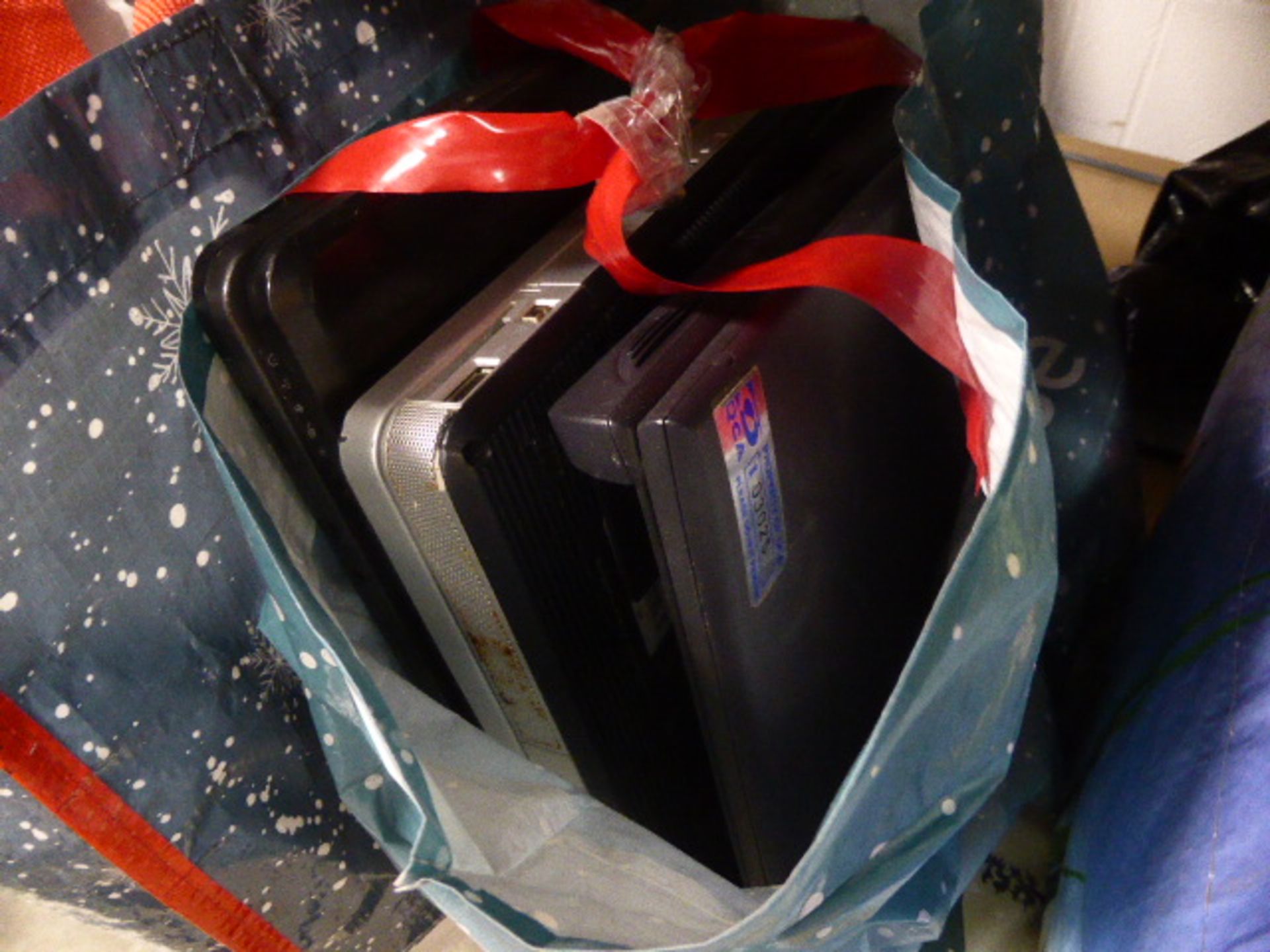 Carrier bag of mixed laptops for spares and repairs (AF)