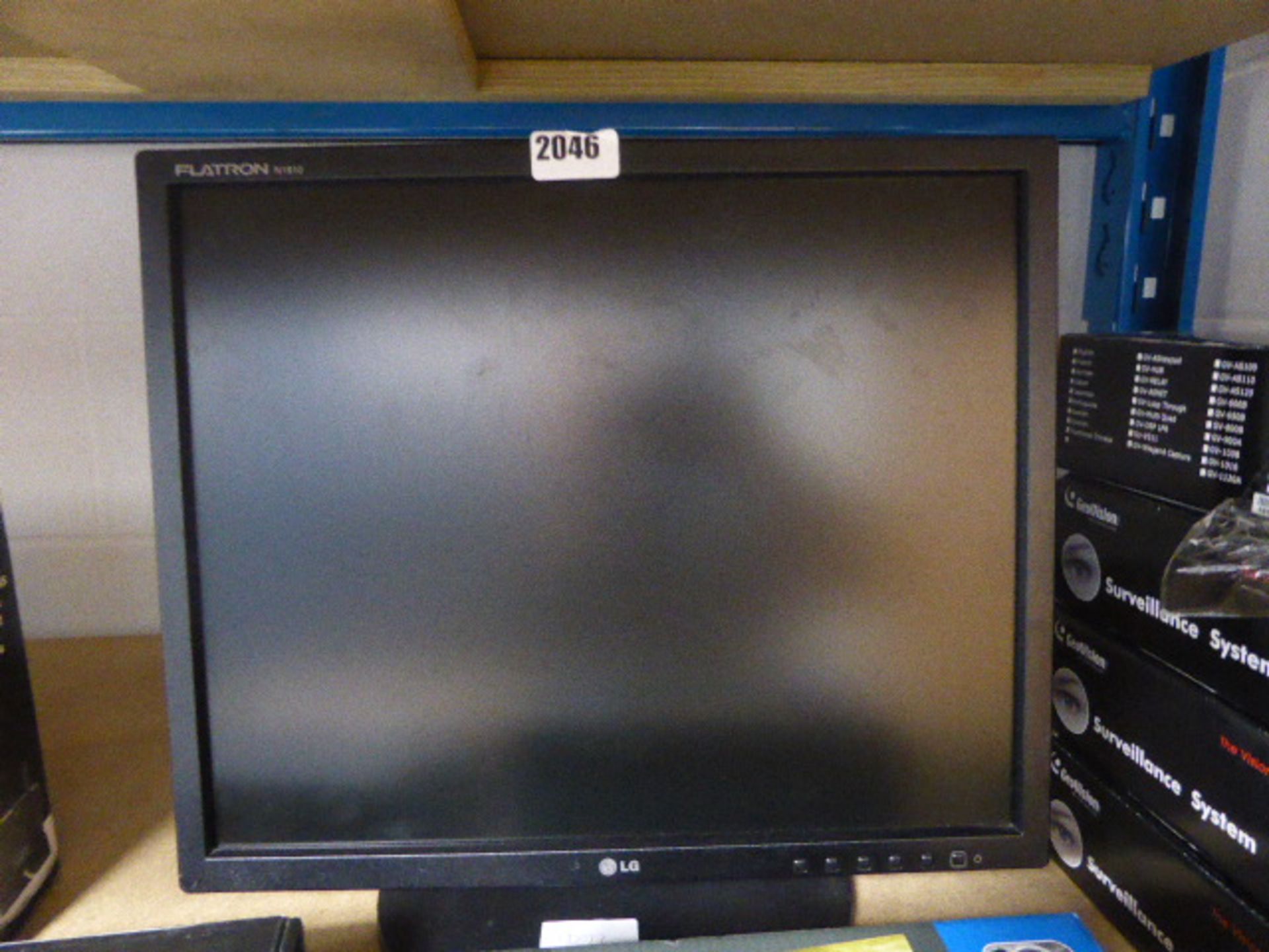 LG Blacktron N1910 monitor