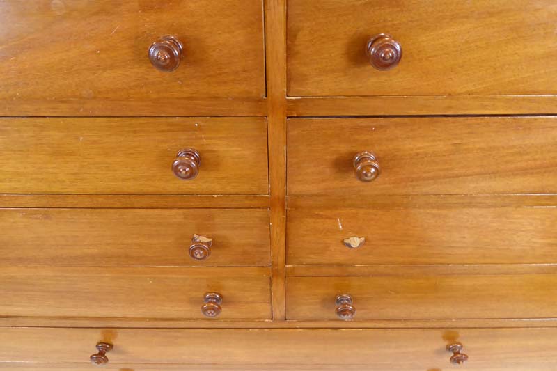 An eighteen-drawer mahogany haberdashery cabinet, w. - Image 2 of 3