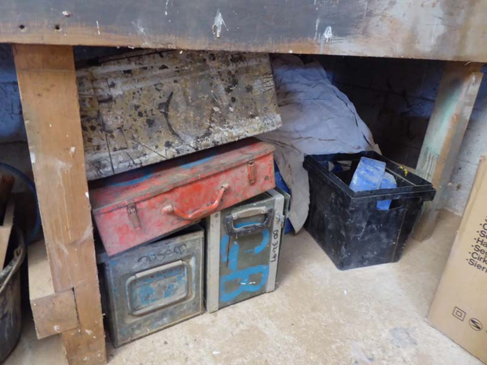 Collection of miscellaneous building equipment, tool cases, tarpaulin cover, piping and sundry items - Image 2 of 2