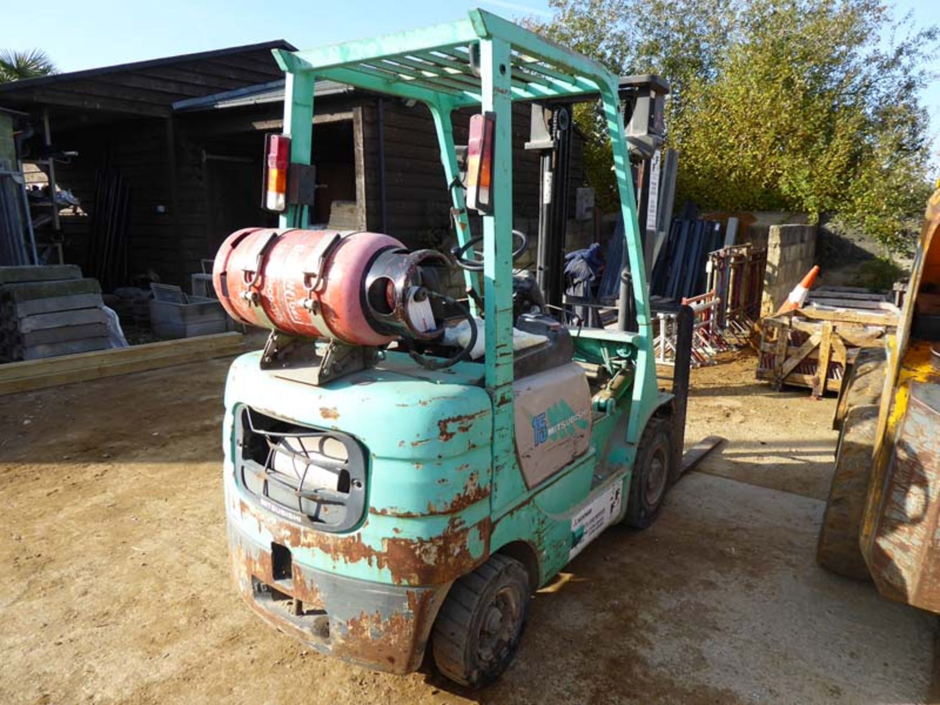 Mitsubishi FG15 1.5 tonne calor gas counter balance fork lift truck Fork Height Capacity: 3300mm - Image 4 of 6