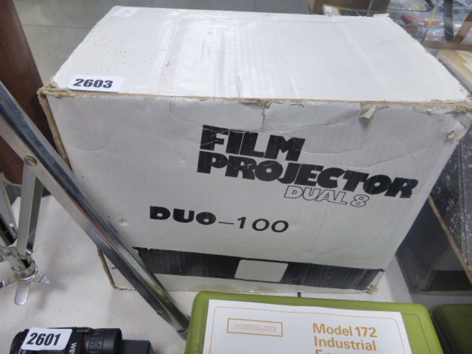 2641 Film projector in box