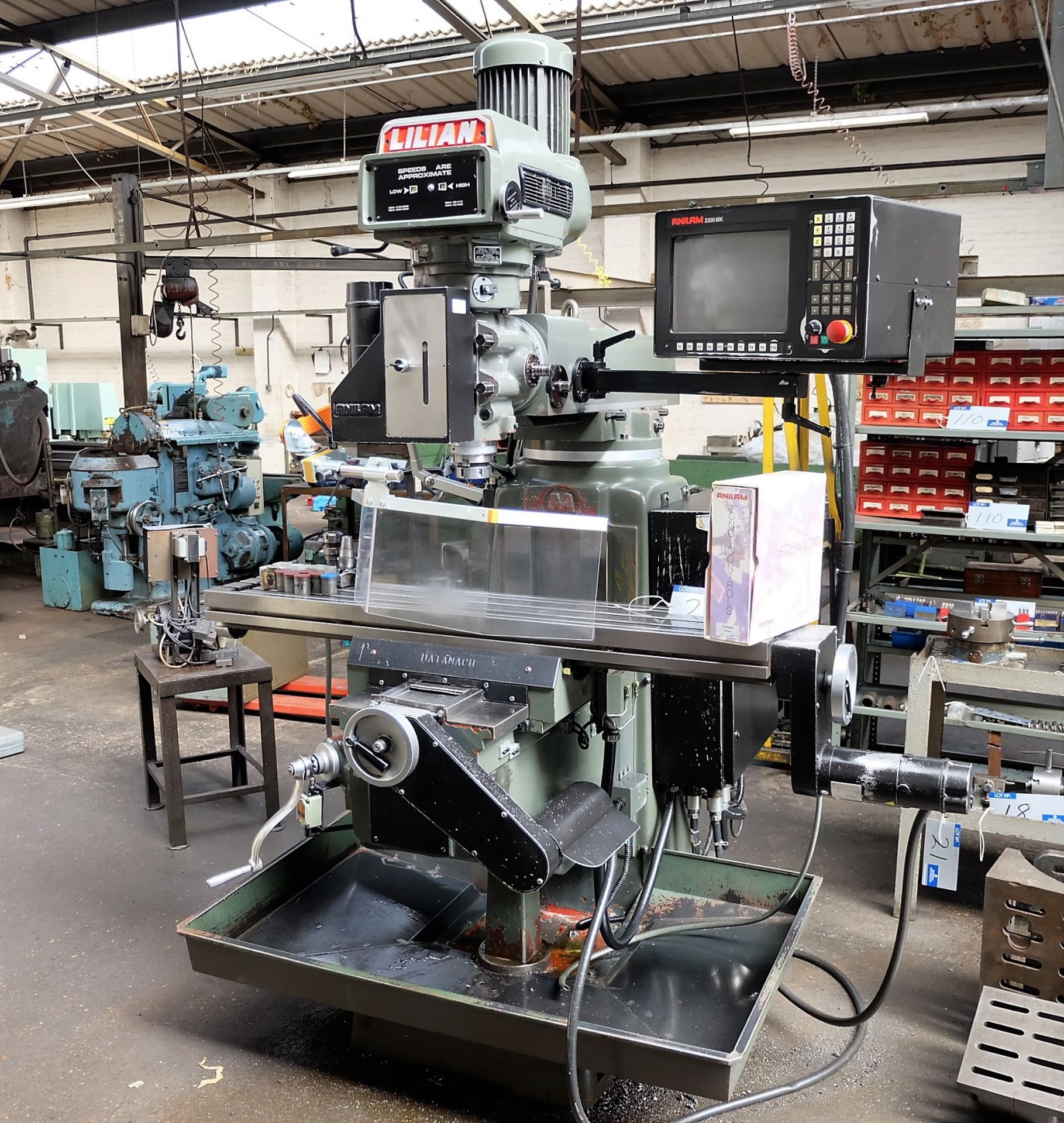 A LILIAN Model 5VH CNC Vertical Turret Head Milling Machine No.9865 (2000), 54in x 10in table - Image 2 of 8