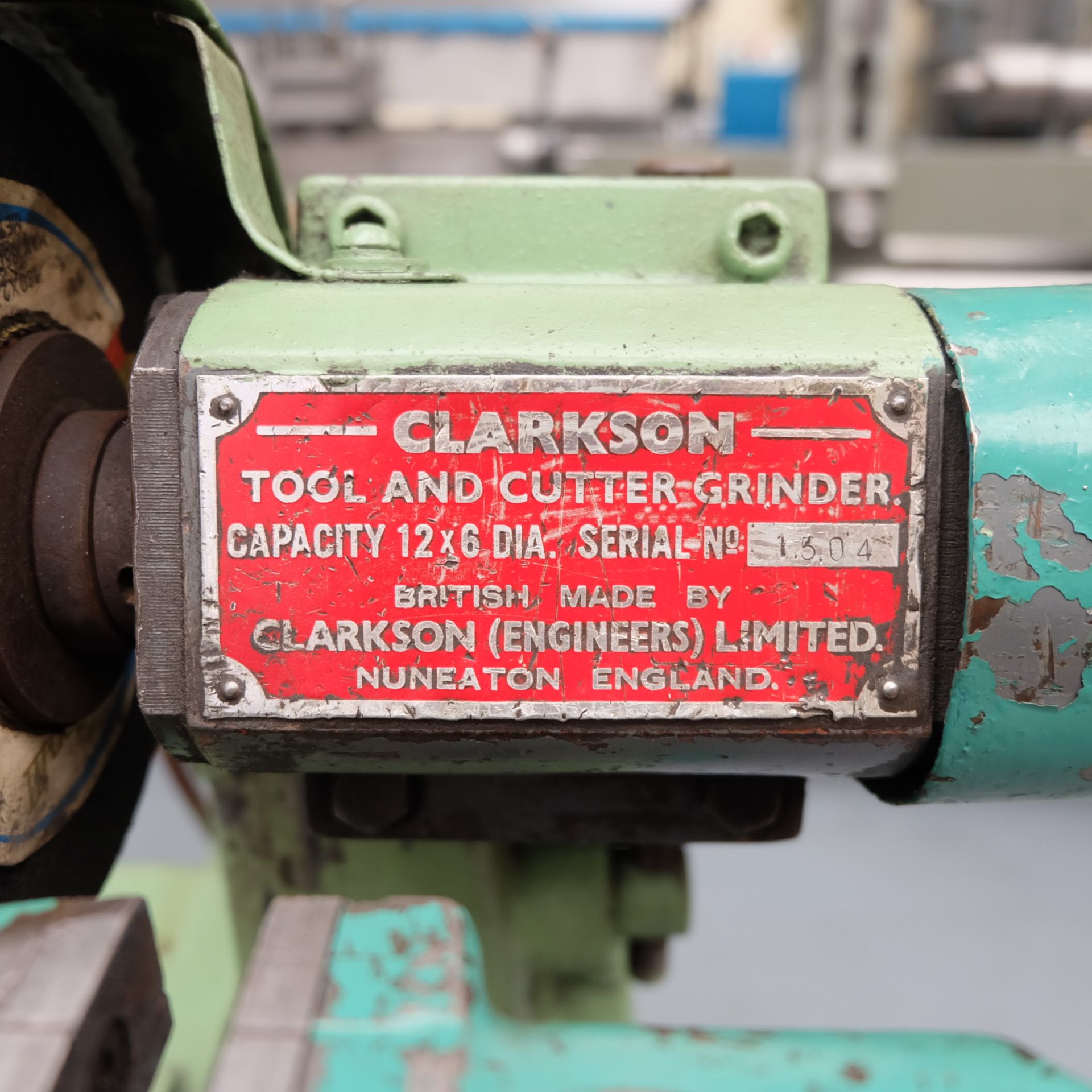 A Clarkson Mk1 Tool & Cutter Grinder, Capacity 12in x 6in Diameter with Universal Grinding Vice. - Image 5 of 6