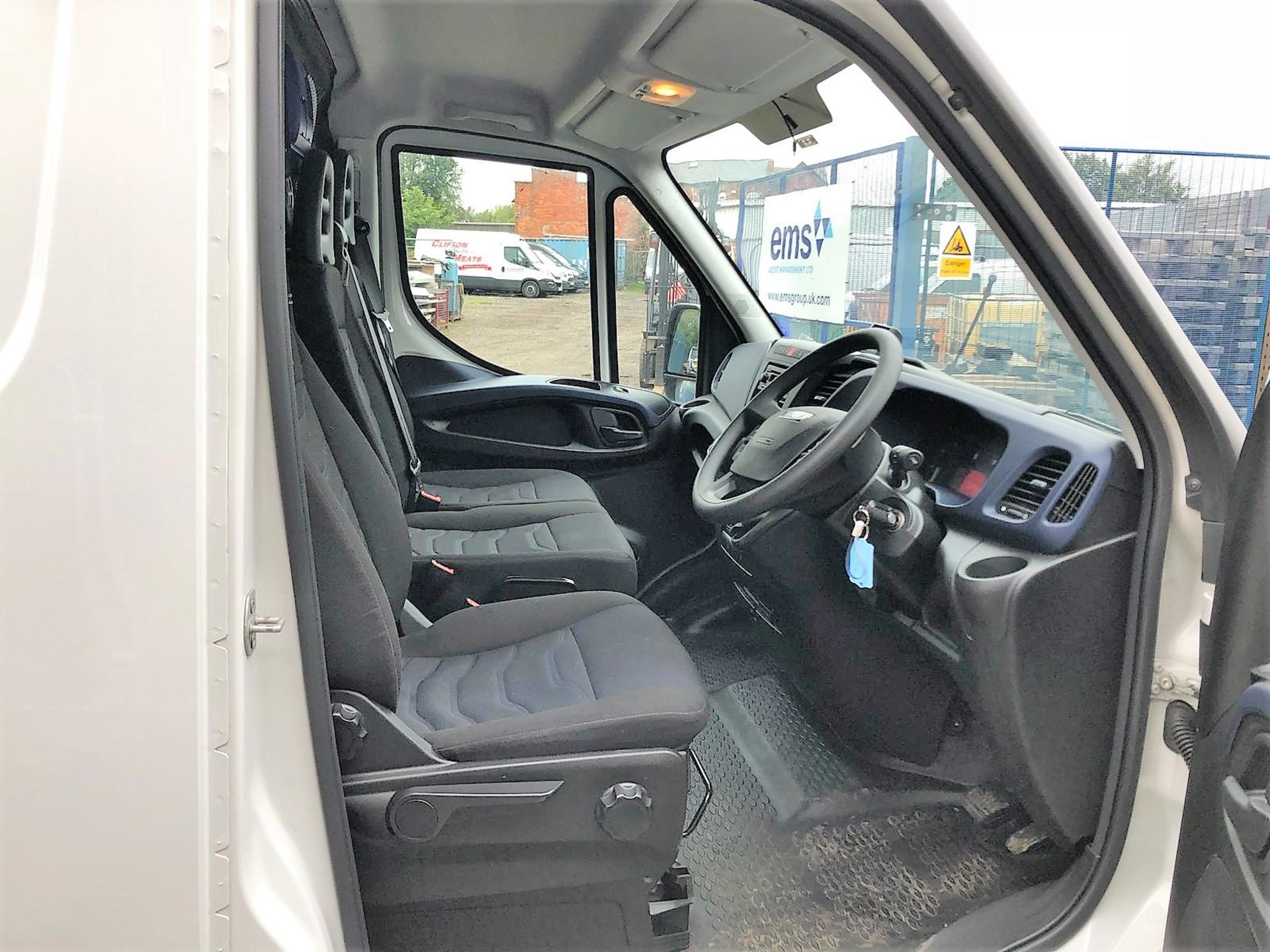 An Iveco Daily 35-140 Hi Matic High Roof Refrigera - Image 6 of 11