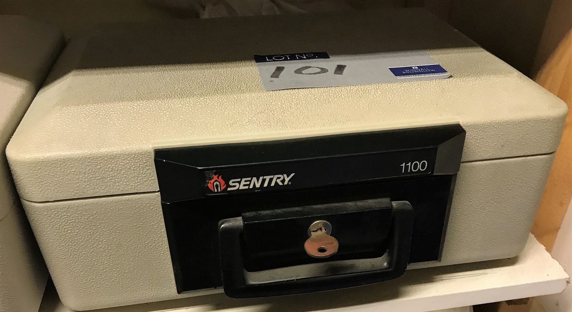 2 Sentry Data Safes, Model 1160 and 1100 (with keys). - Image 3 of 3