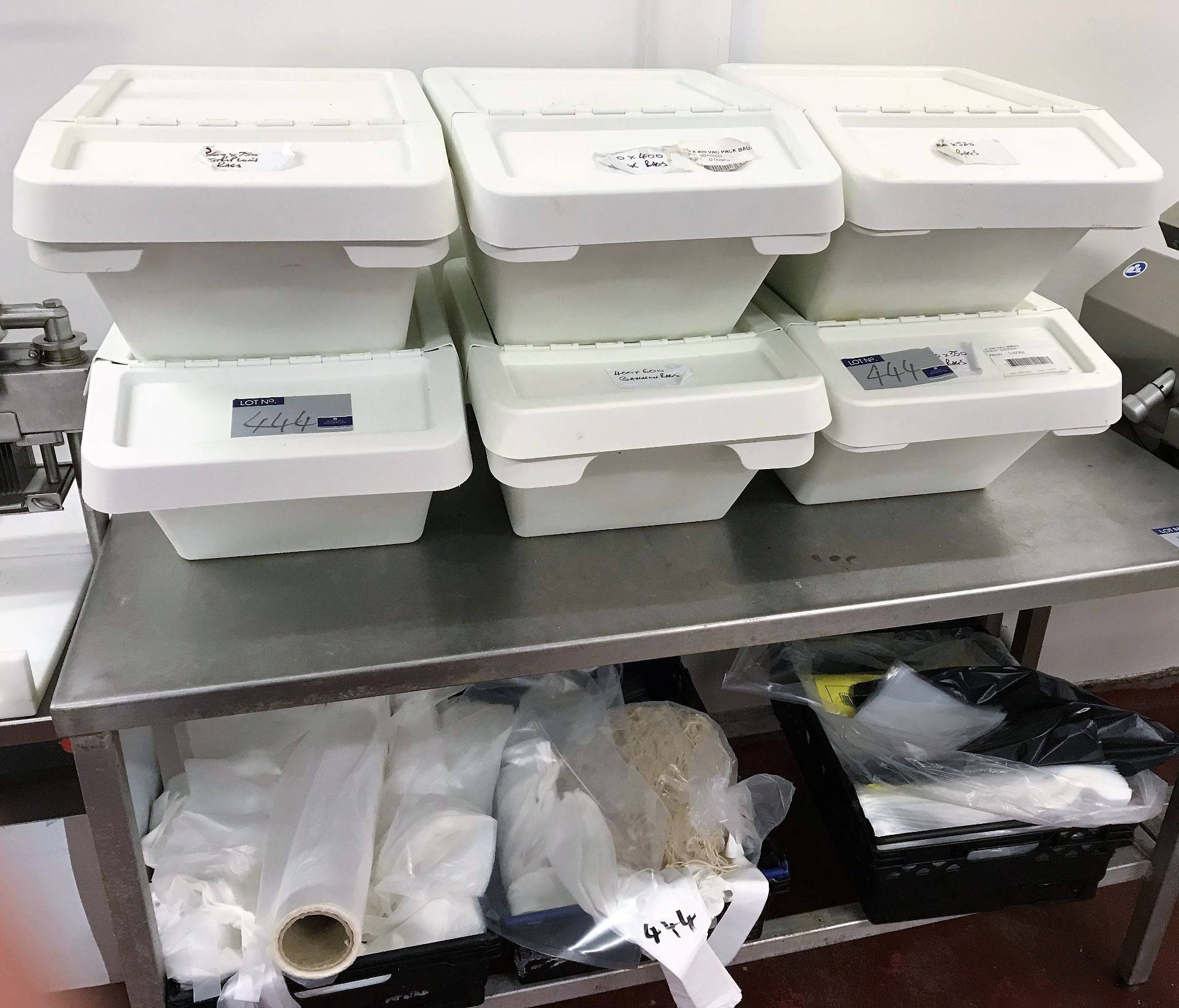 6 Ingredients Bins with A Large Quantity of Polythene Bags (Fleetwood).